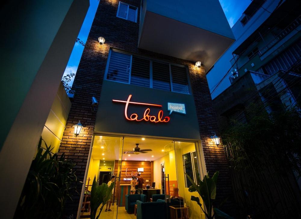 Tabalo Hostel На Транг Екстериор снимка