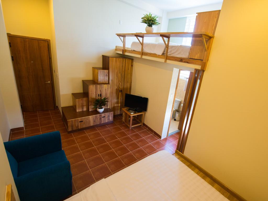 Tabalo Hostel На Транг Екстериор снимка